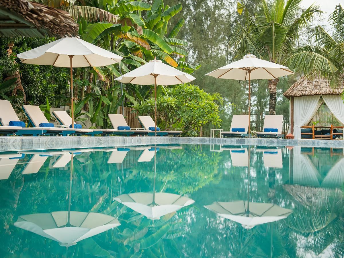 Aira Boutique Hoi An Hotel & Villa Exterior photo