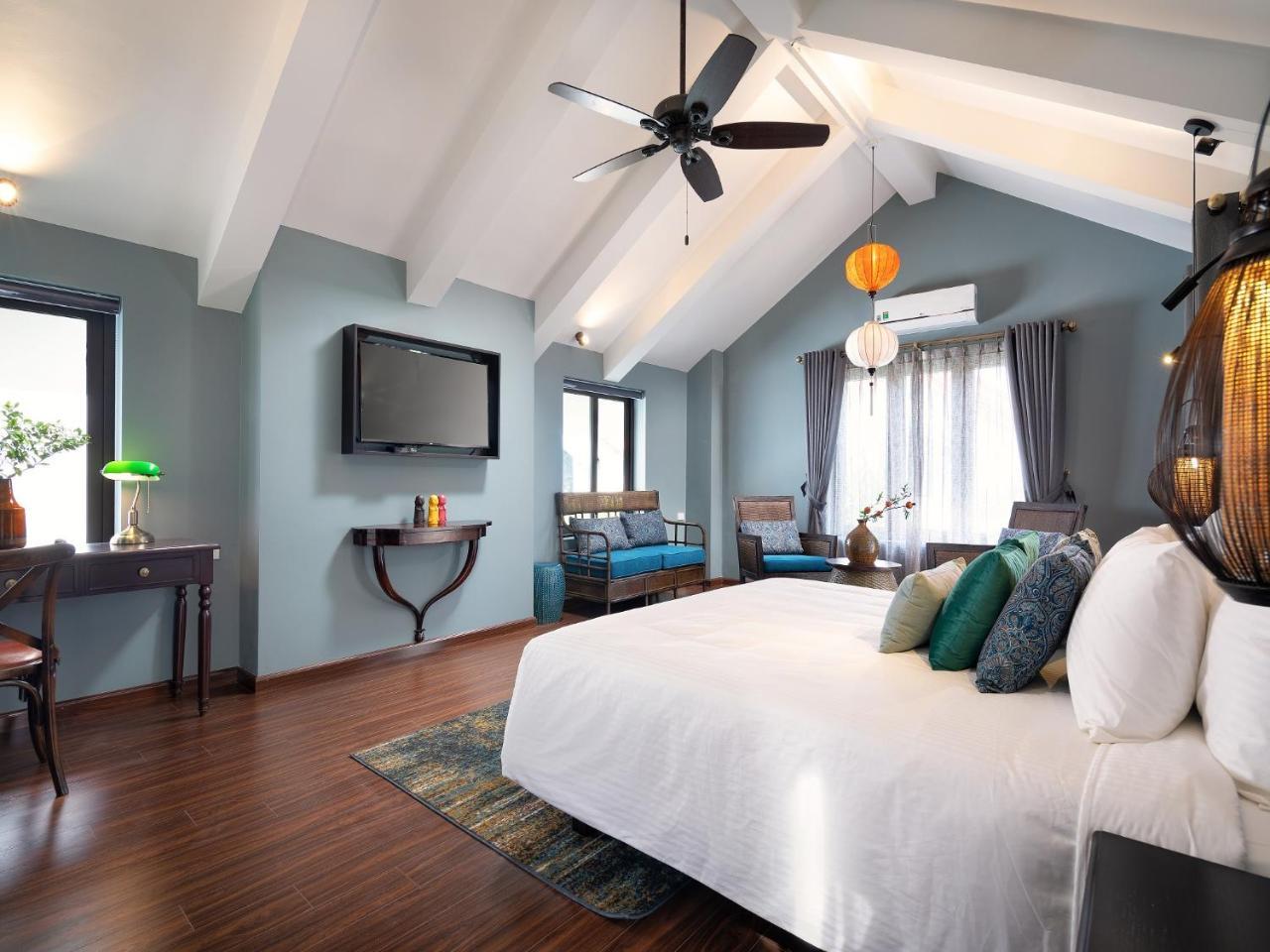 Aira Boutique Hoi An Hotel & Villa Exterior photo
