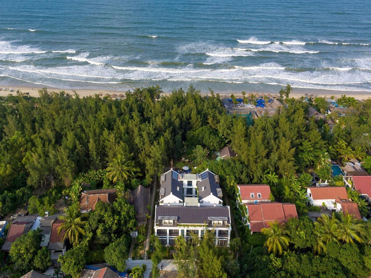 Aira Boutique Hoi An Hotel & Villa Exterior photo